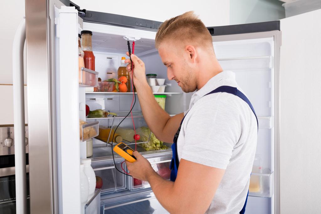 Причины, по которым не включается холодильник и что делать