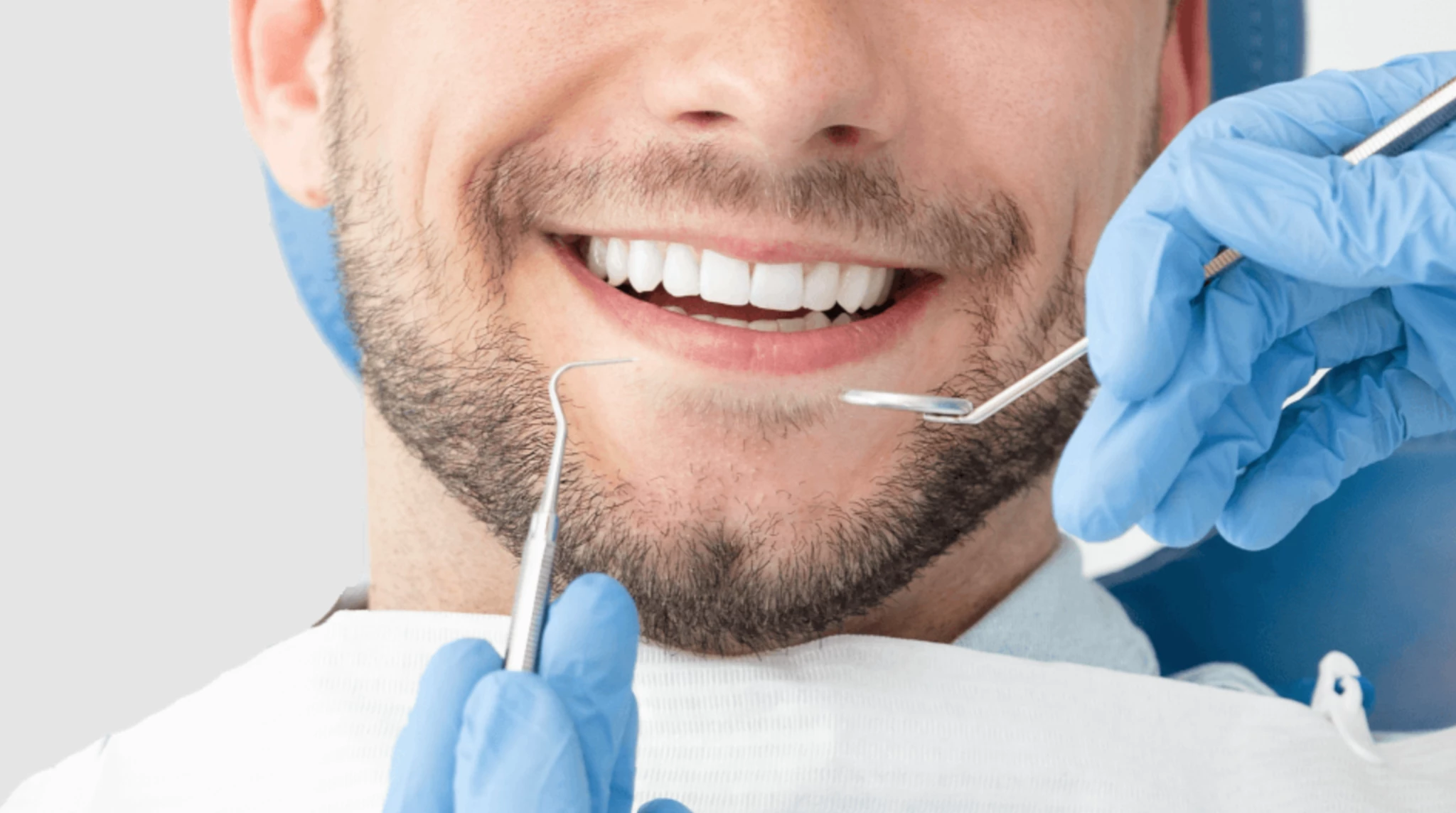 Естетичні перетворення: вініри, коронки та зубні протези для покращення посмішки