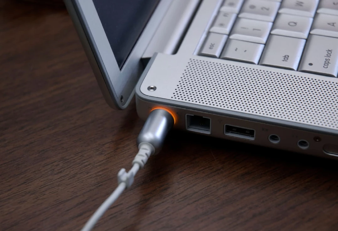 Laptop Power Supply