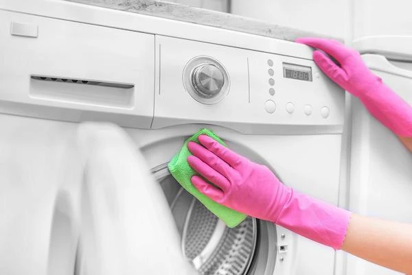 Методы убирания шерсти и волос из стиральной машины 