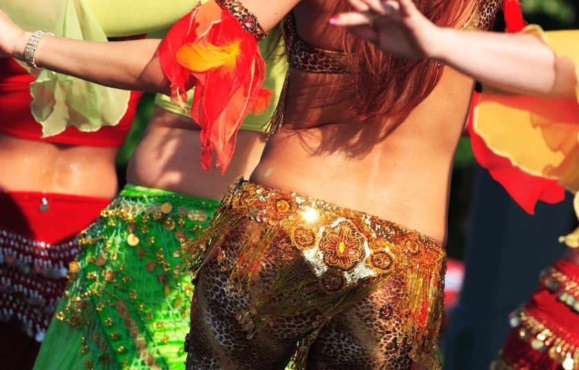 what type of fabric is used for belly dance veils?