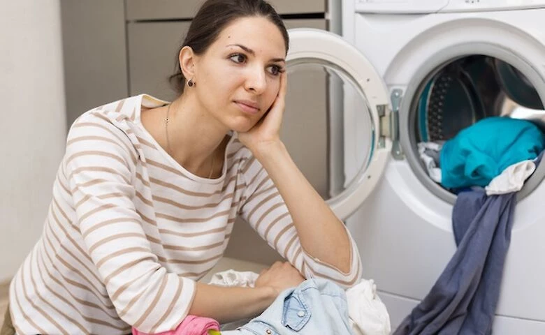 стиральная машина Indesit не отжимает