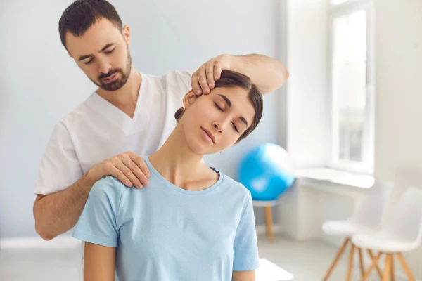 Effective Ways to Relieve Shoulder Pain Caused by Sleeping on Your Side 679b61cea04e4.webp