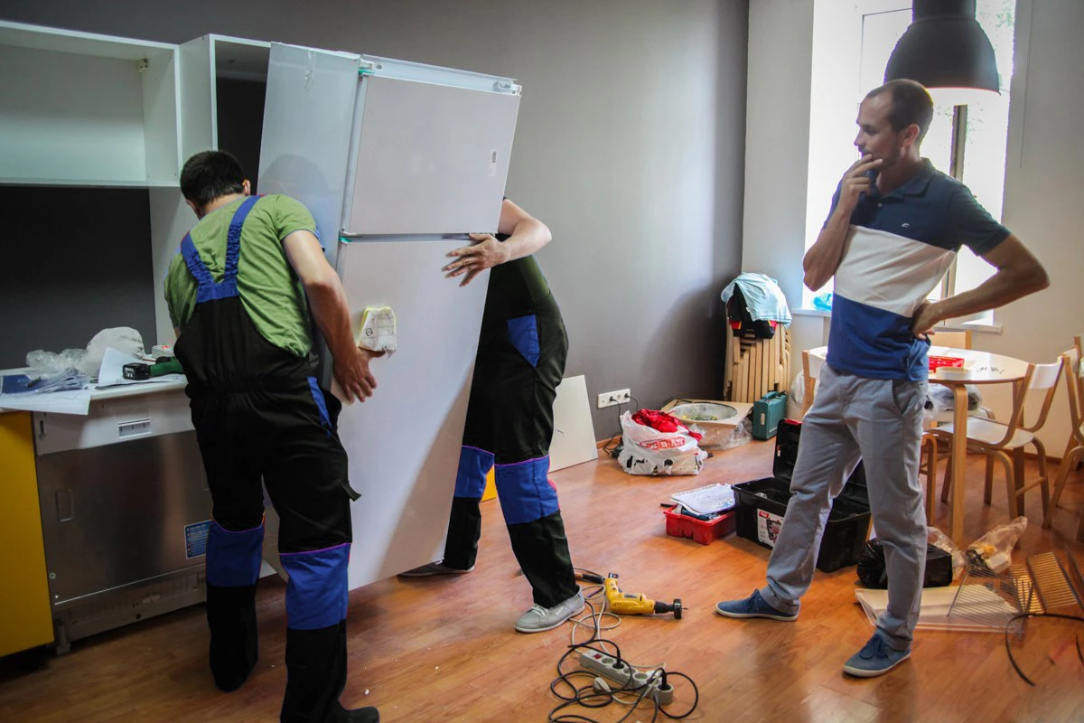 Холодильник не любит простоя