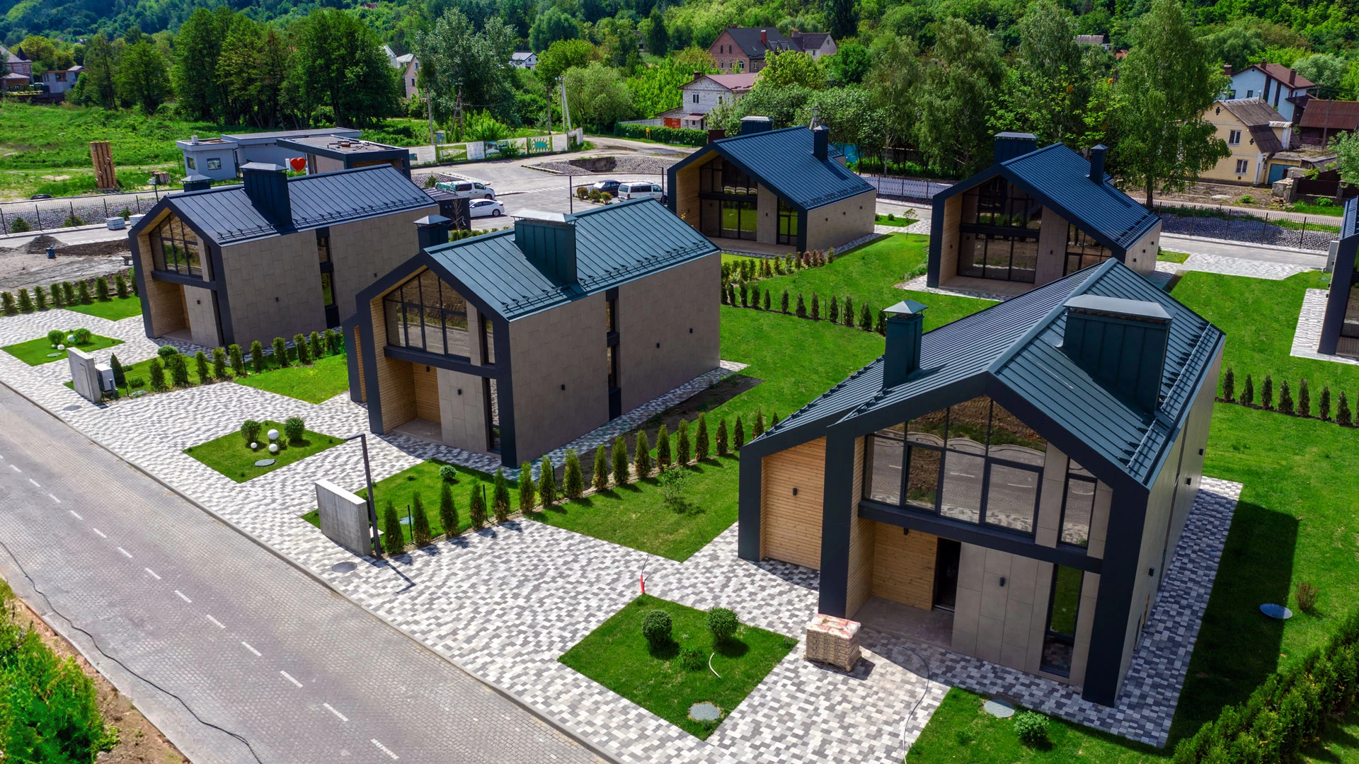 Котеджне містечко Підгірці: як Piemont змінює уявлення про заміське життя бізнес-класу