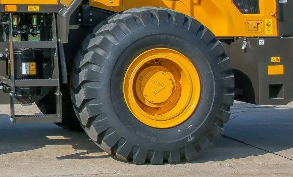 ŁADOWARKI KOŁOWE SDLG