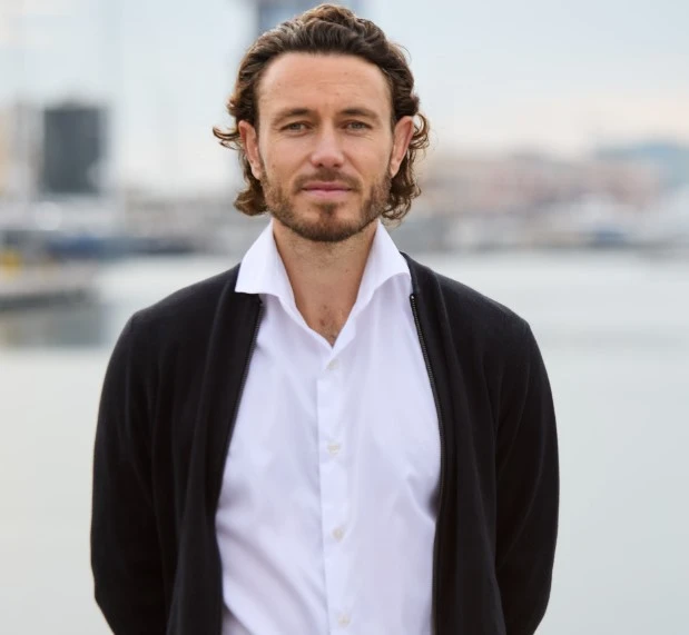 Riki Ruiz, profesional en inversión de criptomonedas