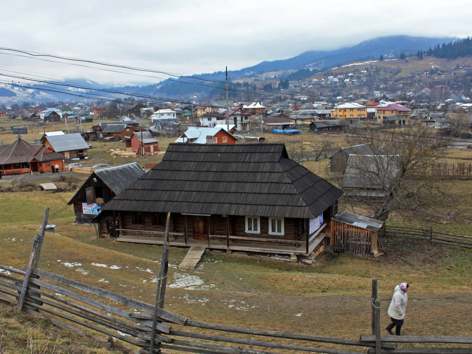 68dfcbf85d405.webp