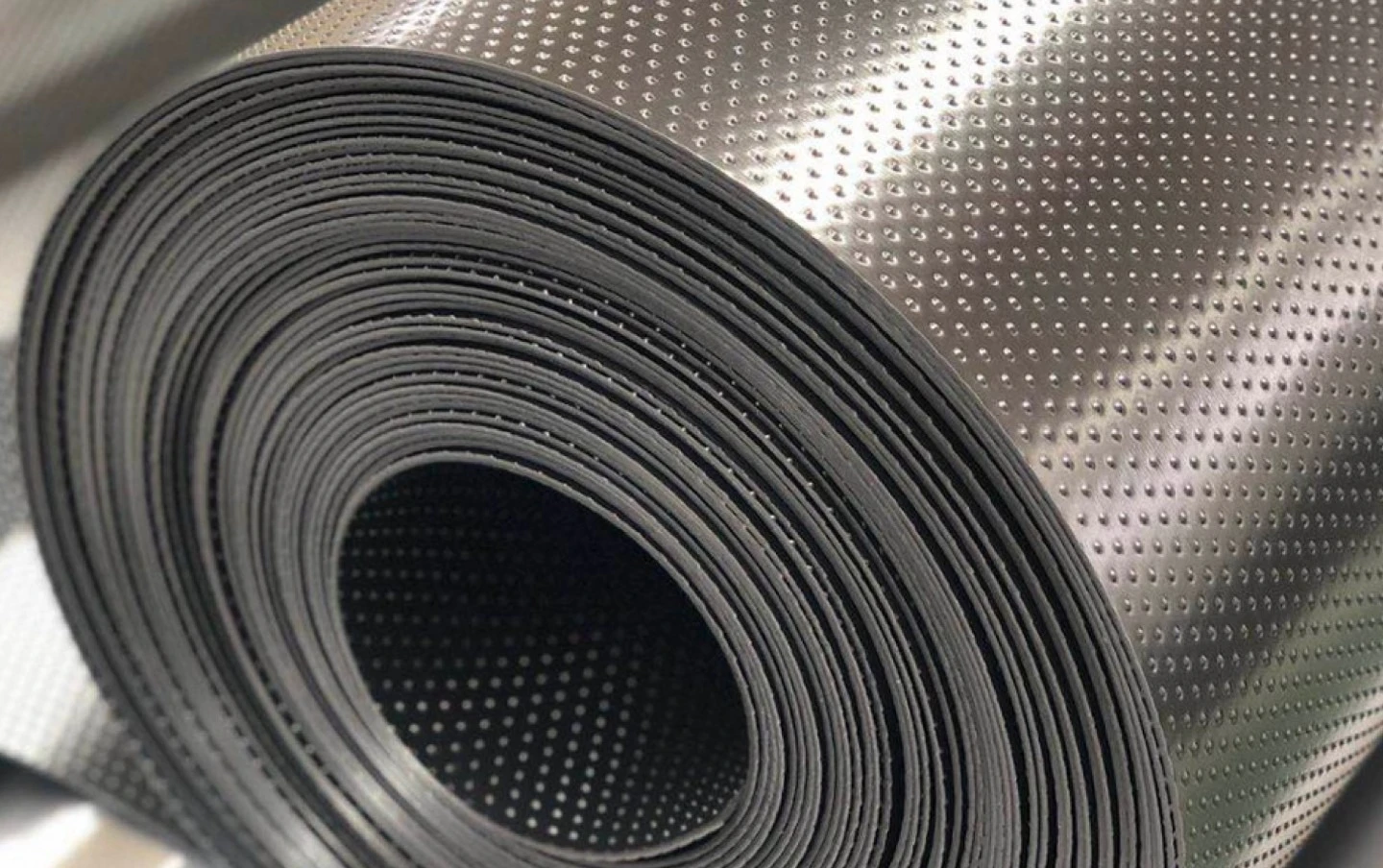 проверка качества геомембраны перед покупкой