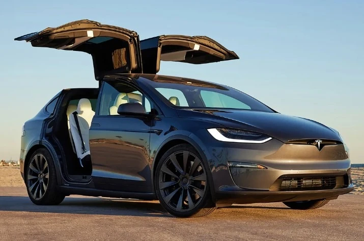 Tesla программное обеспечение