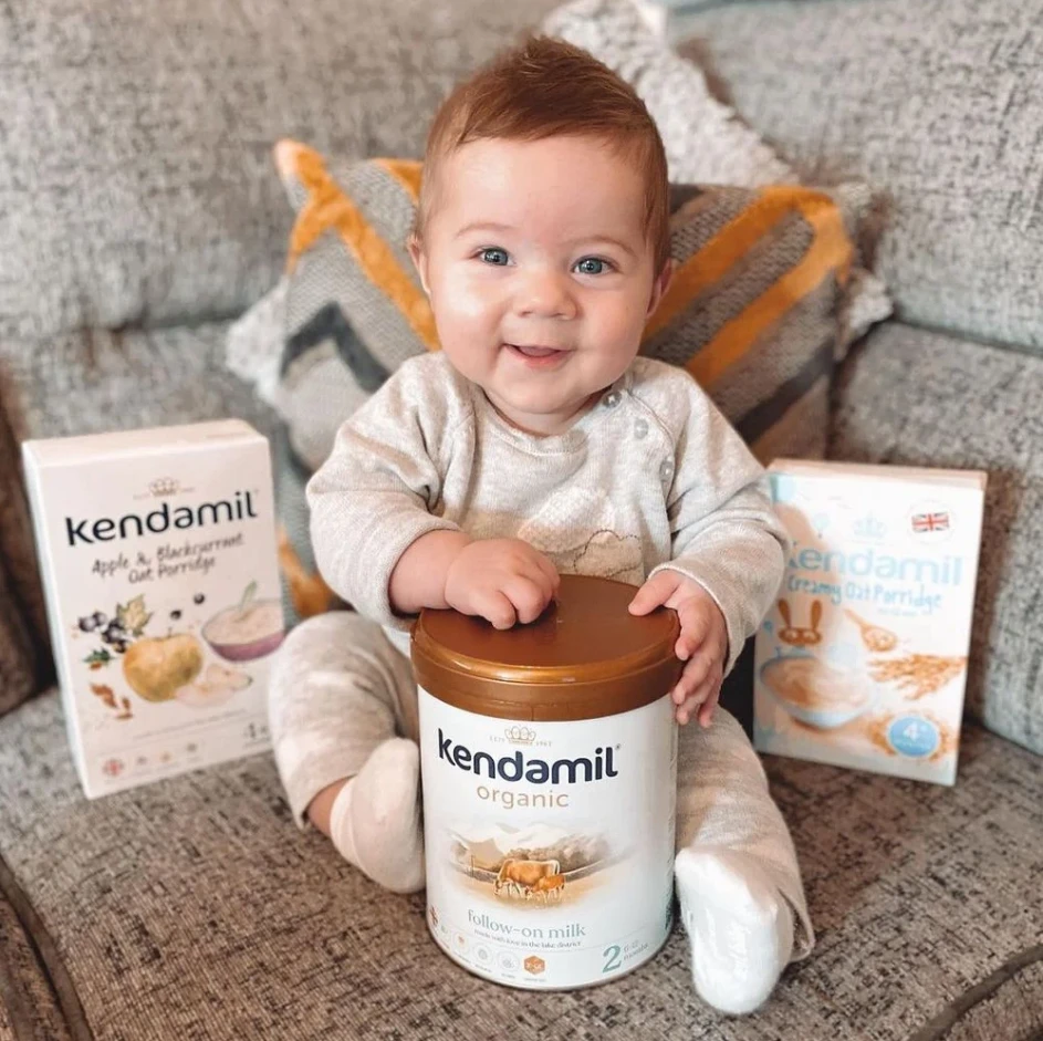 Яку дитячу суміш обрати при алергії, кольках чи чутливому животику