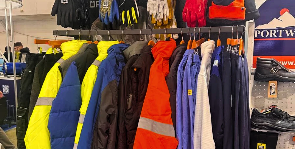 68fa06059df18.webp