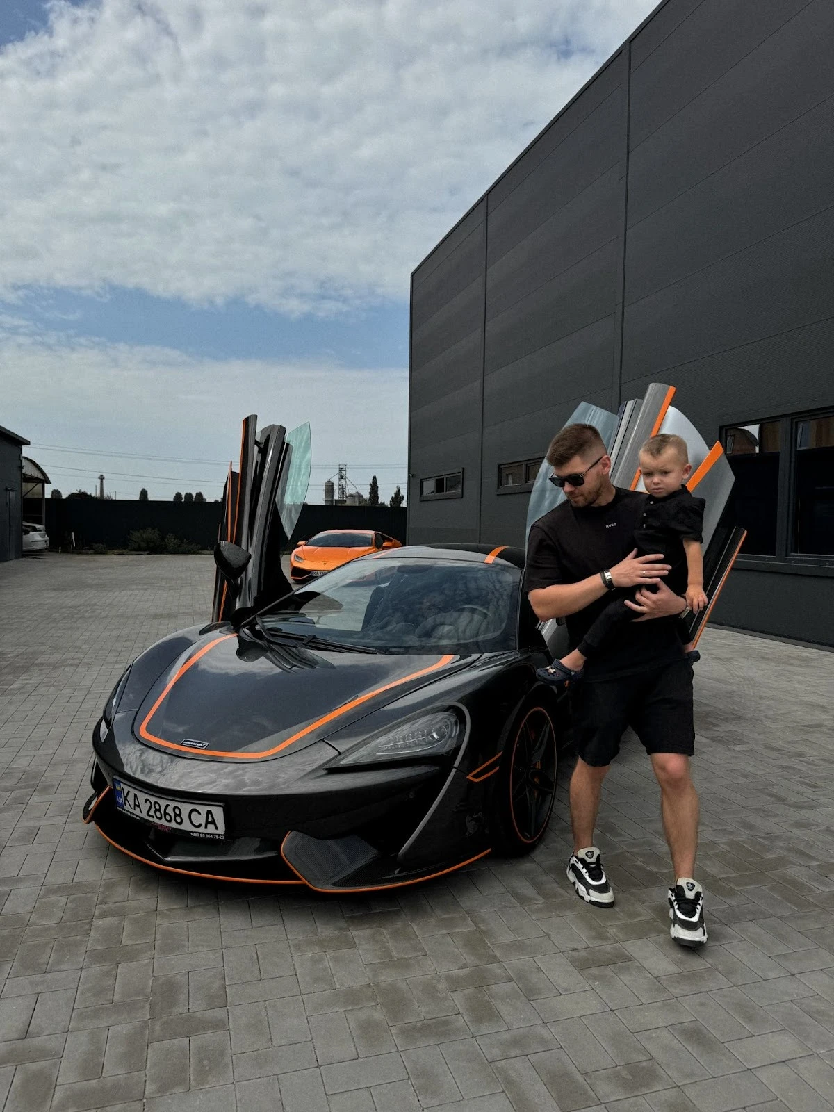 Михаил Хомич вместе с сыном