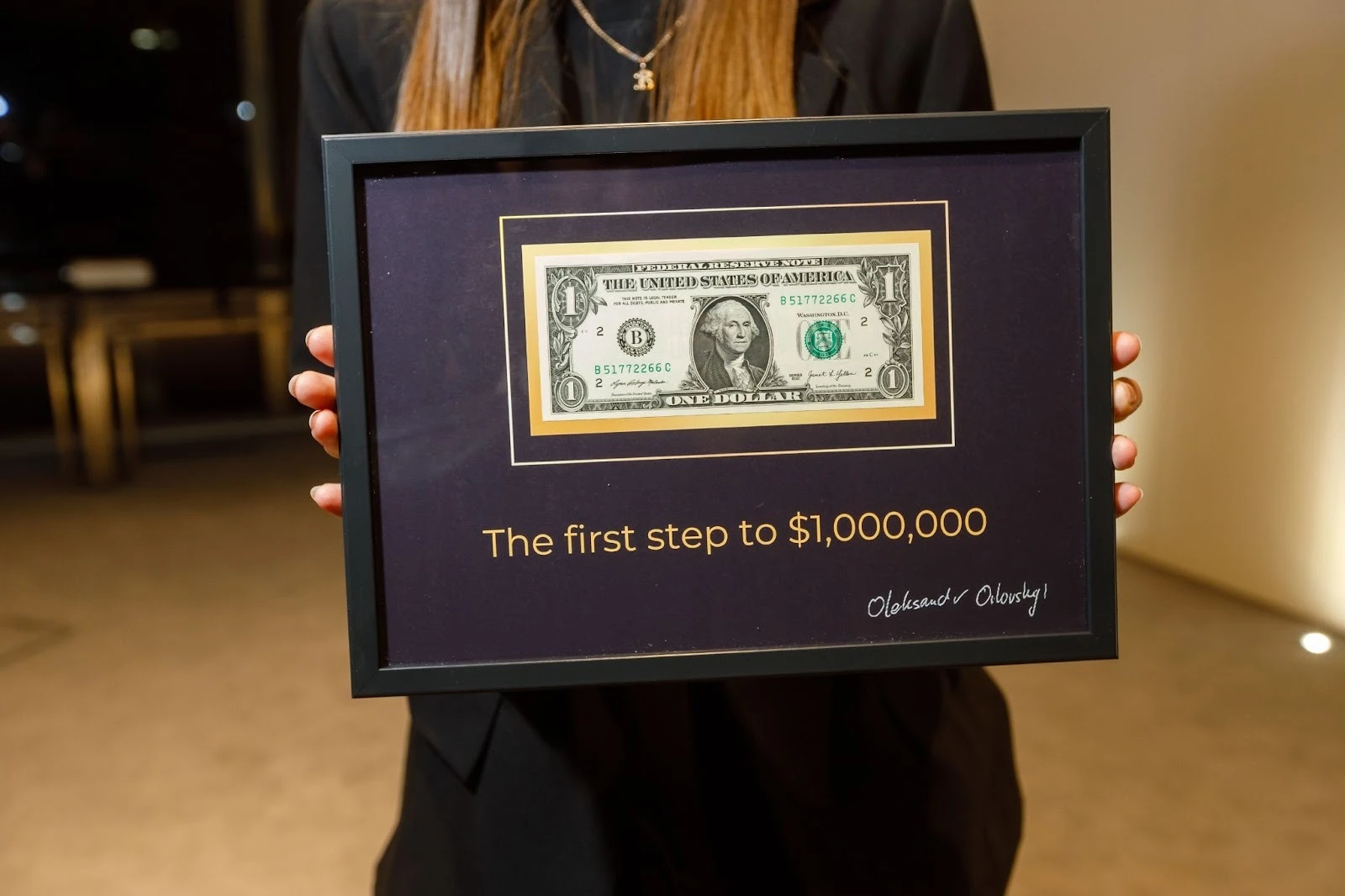 Фото нагороди однієї з учениць FFA