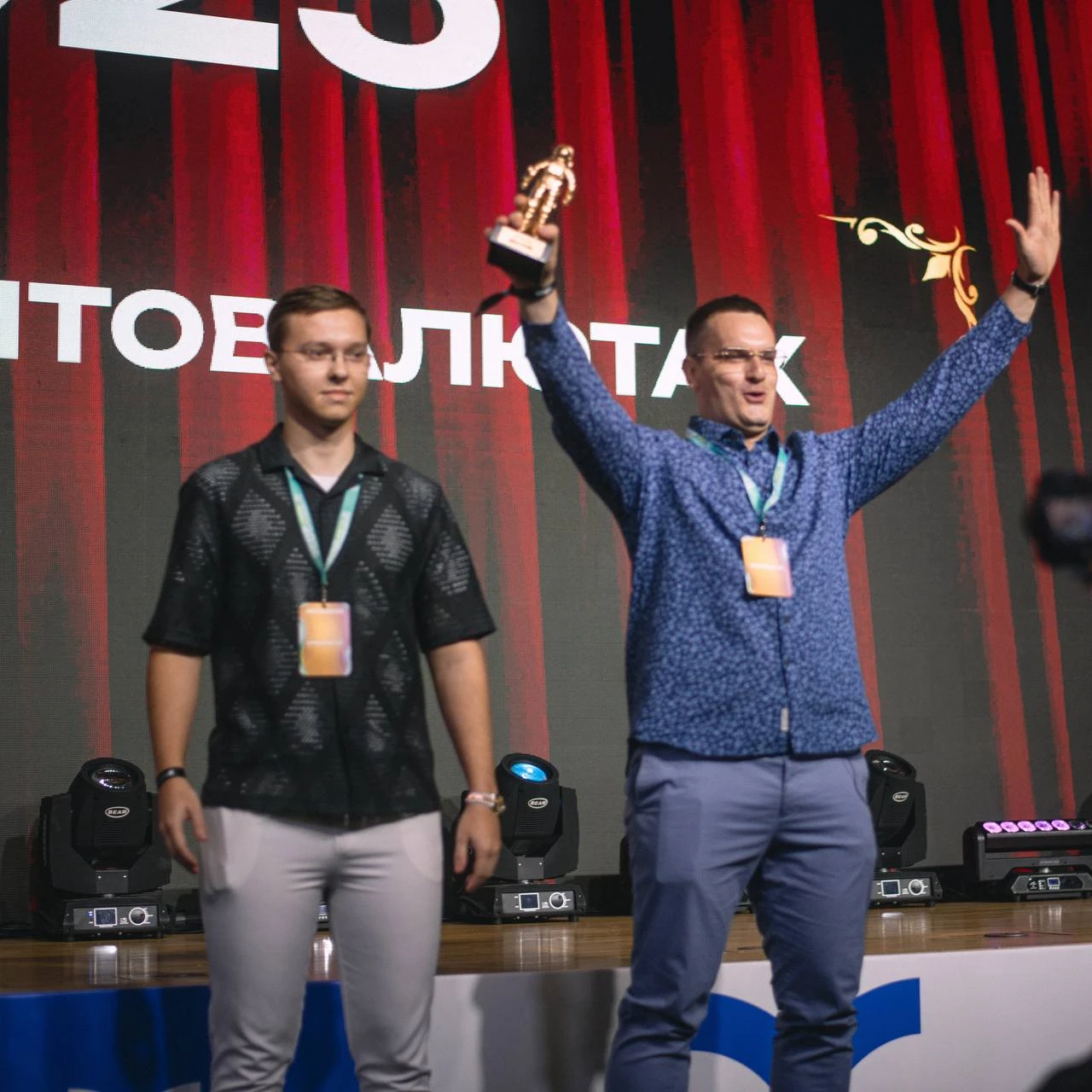 Нагородження на NCRYPTO AWARDS 2025 академії FFA у номінації «За внесок в освіту у криптовалютах»