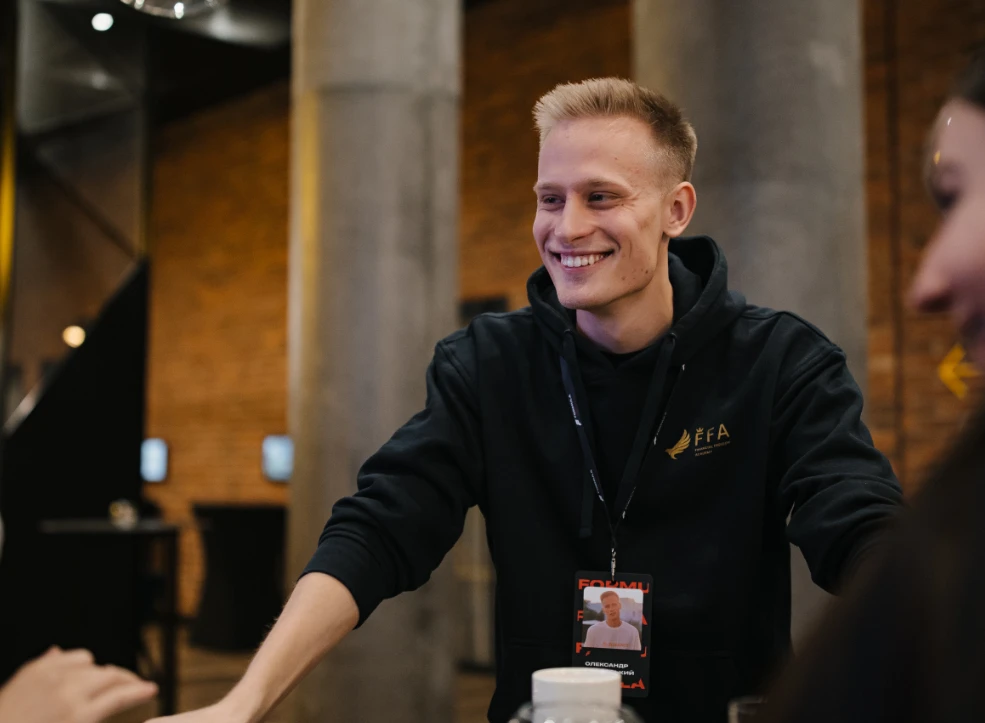 фото Александра Орловского с крипто мероприятия