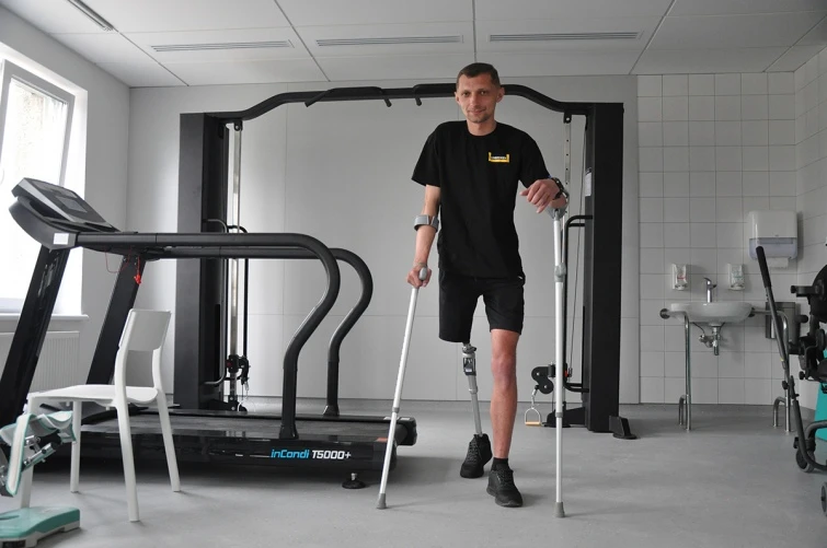 Як збільшувати навантаження на протез ноги?