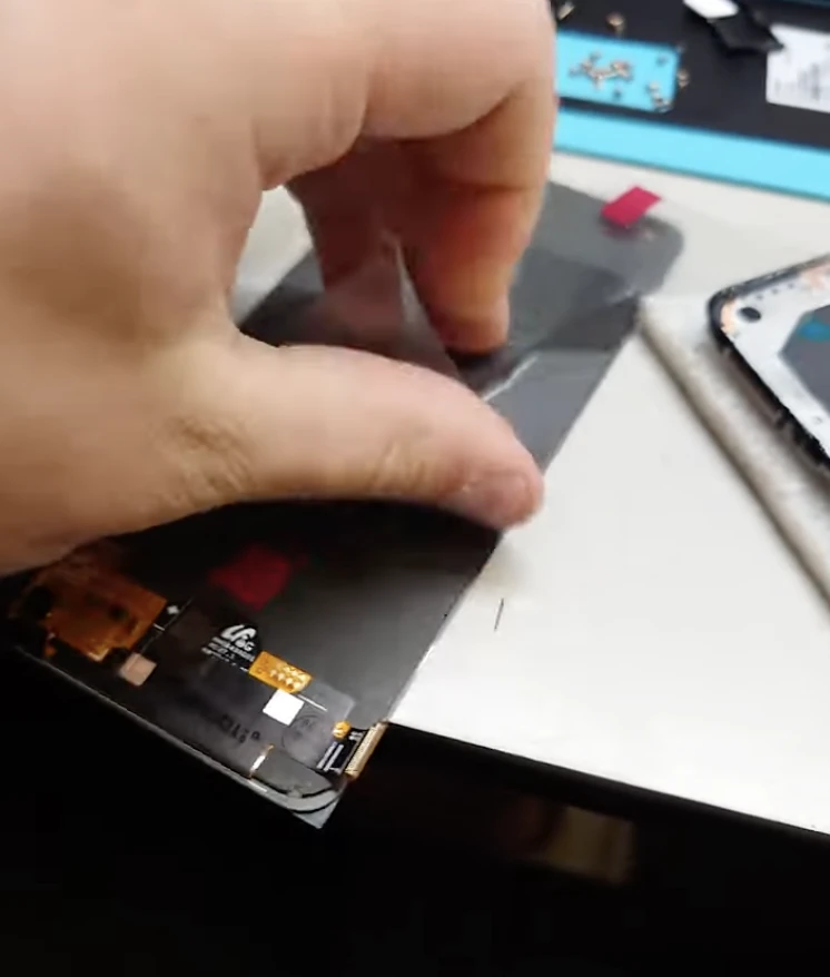 Перед втсановленням дисплею на Oppo Reno 7 потрибно робити тест