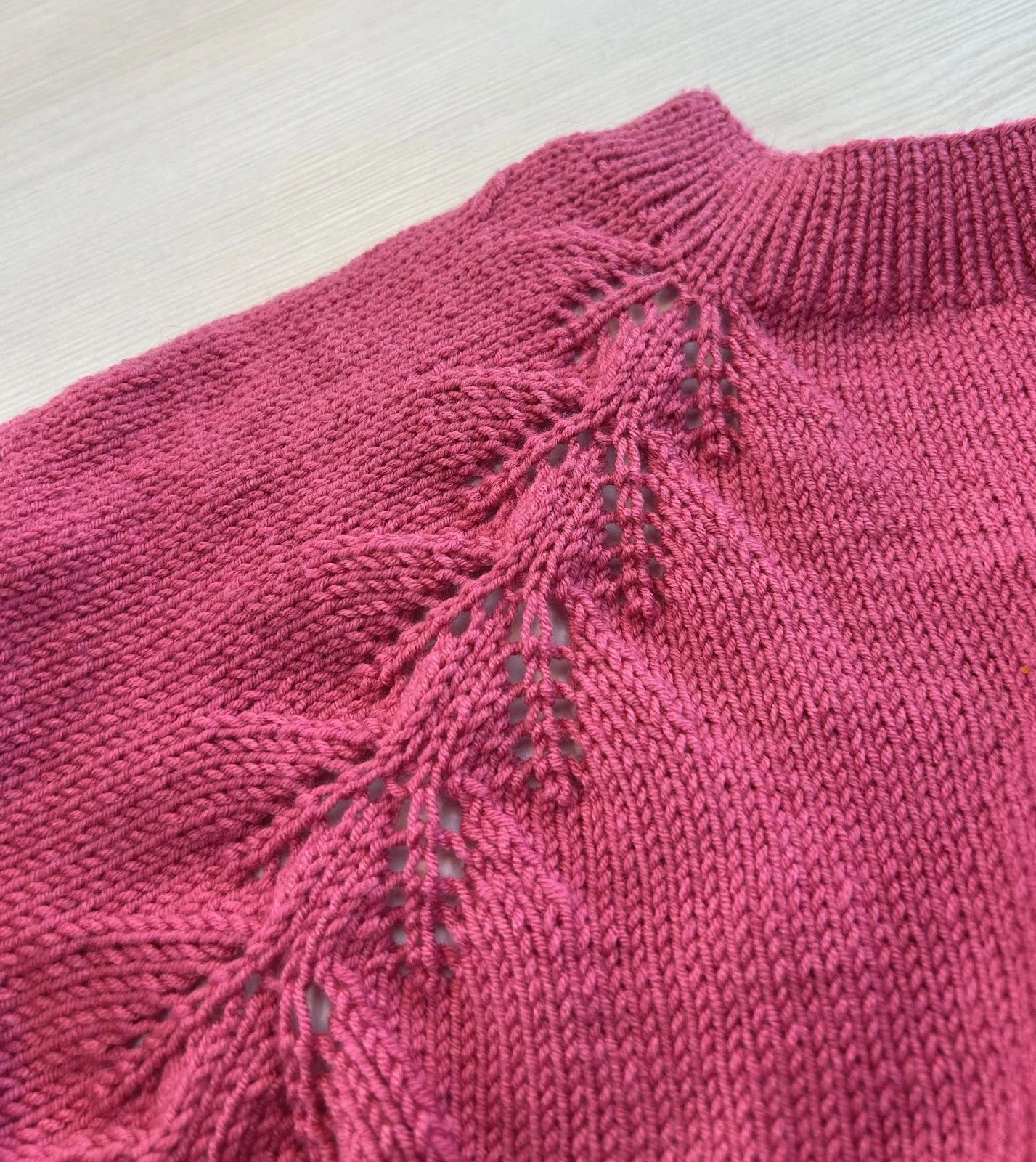 Шикарний візерунок спицями для светра