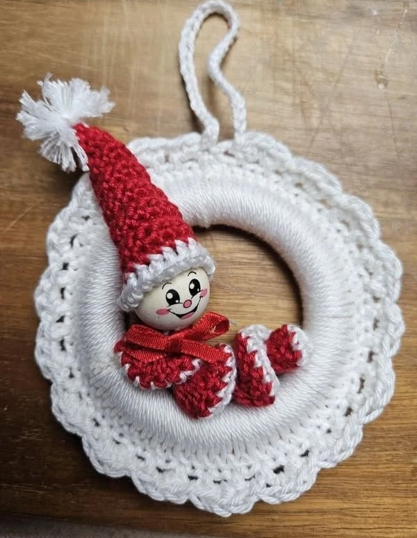 Гноми, ельфи, Санта.