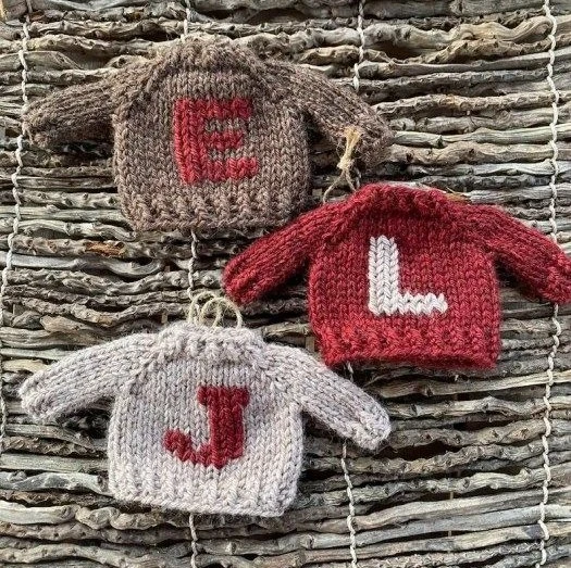 Адвент-іграшки з сюрпризом