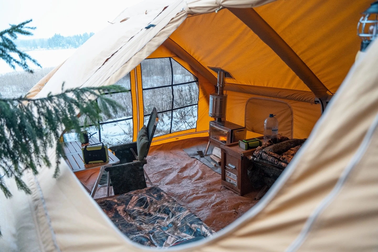 Inflatable Military Canvas Tent with Stove