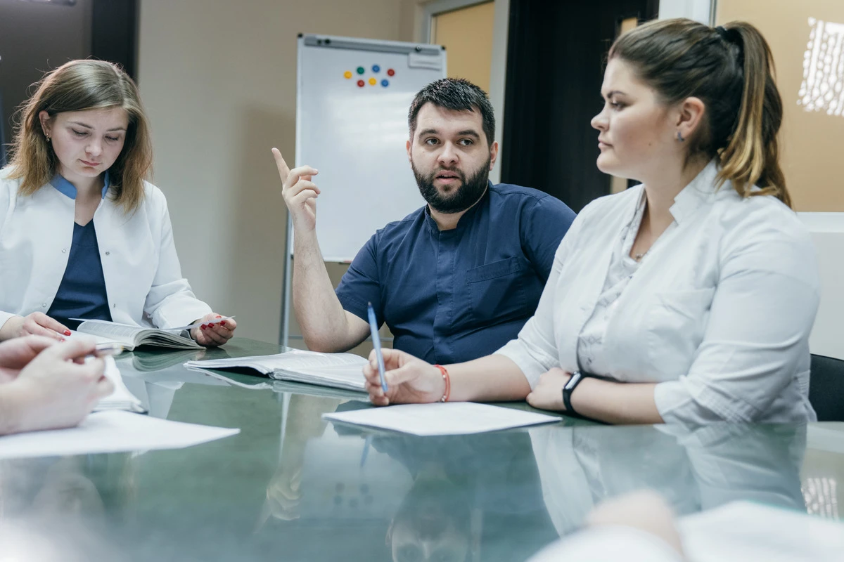 Профессиональная помощь при депрессии, тревоге и зависимостях в Киеве