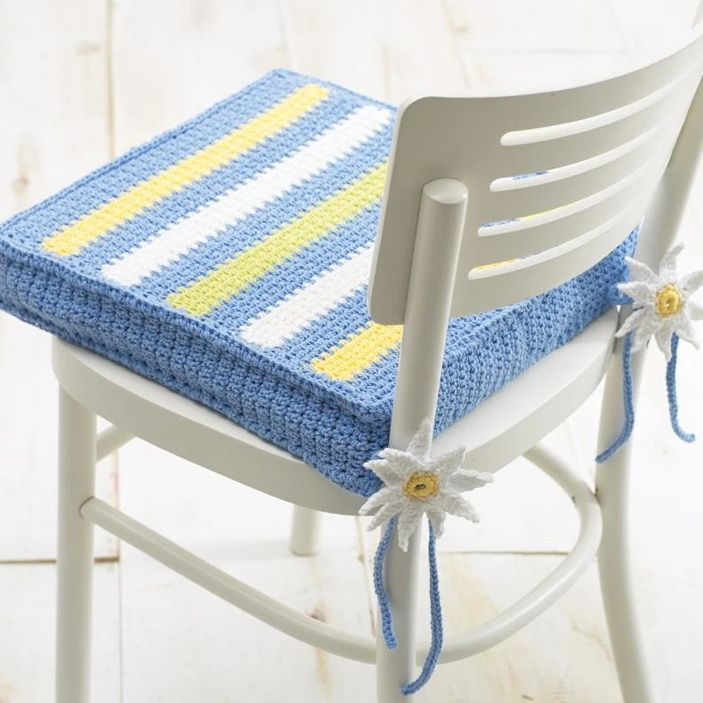 як зв'язати накидку на стілець спицями для початківців