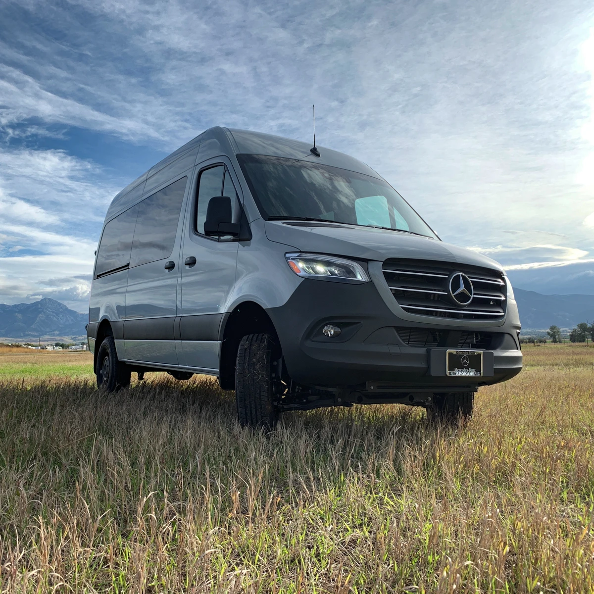 Top Reasons to Rent a Sprinter Van for Family Vacations