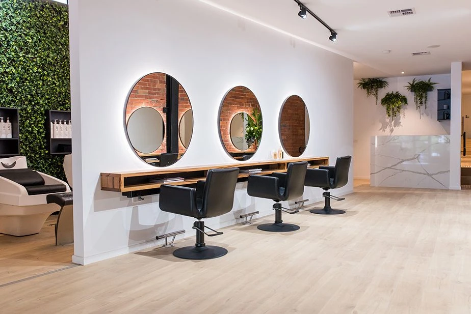 Перукарське крісло для салону