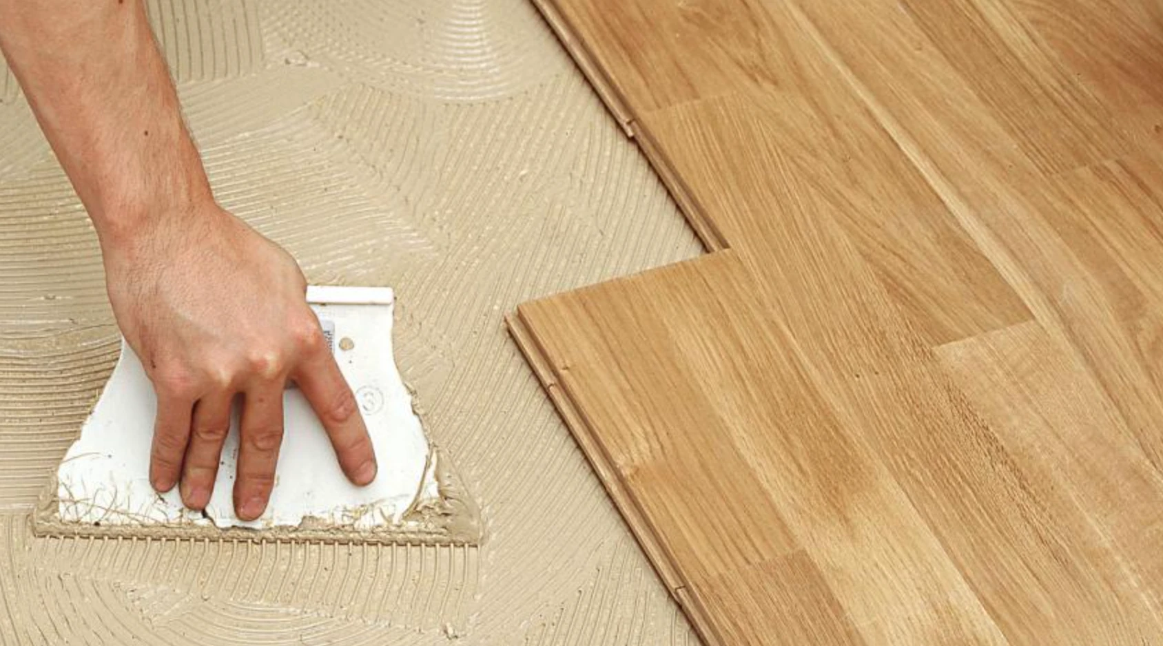 Монтаж паркетной доски на клей