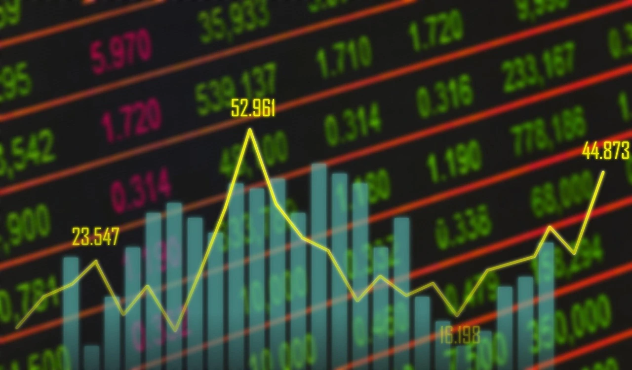 automated cryptocurrency trading photo