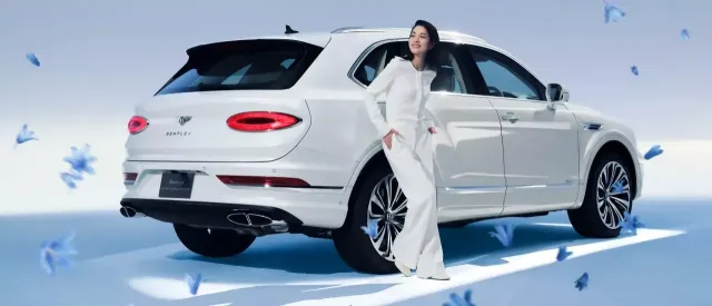 Bentley Bentayga Something Blue Collection