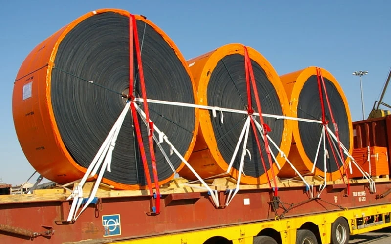 Ремені для кріплення вантажу