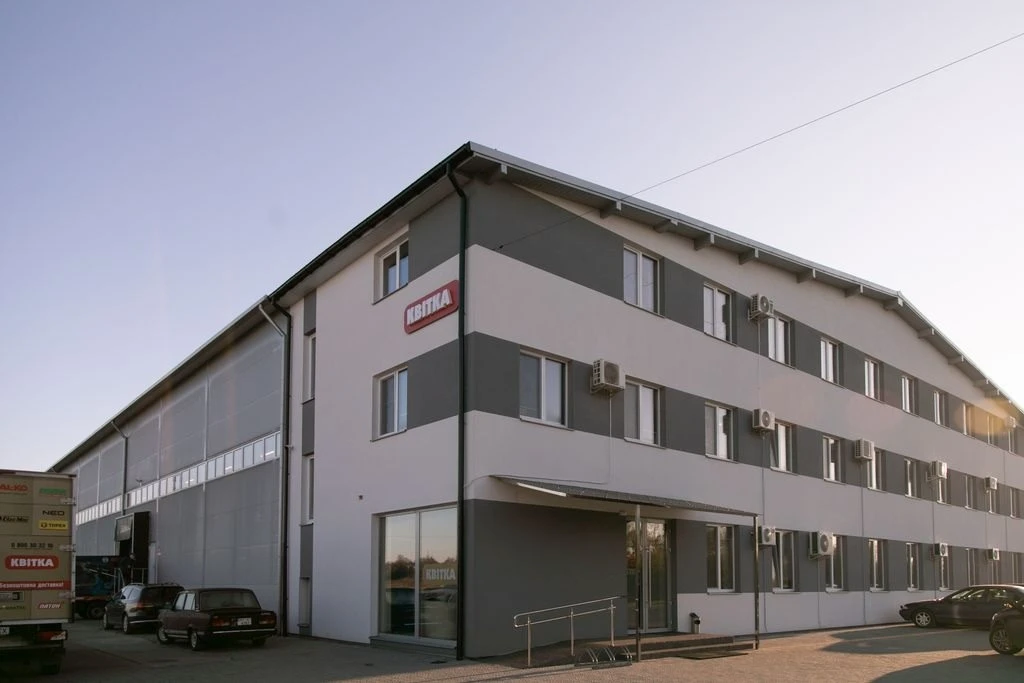 Логістичний центр компанії КВІТКА