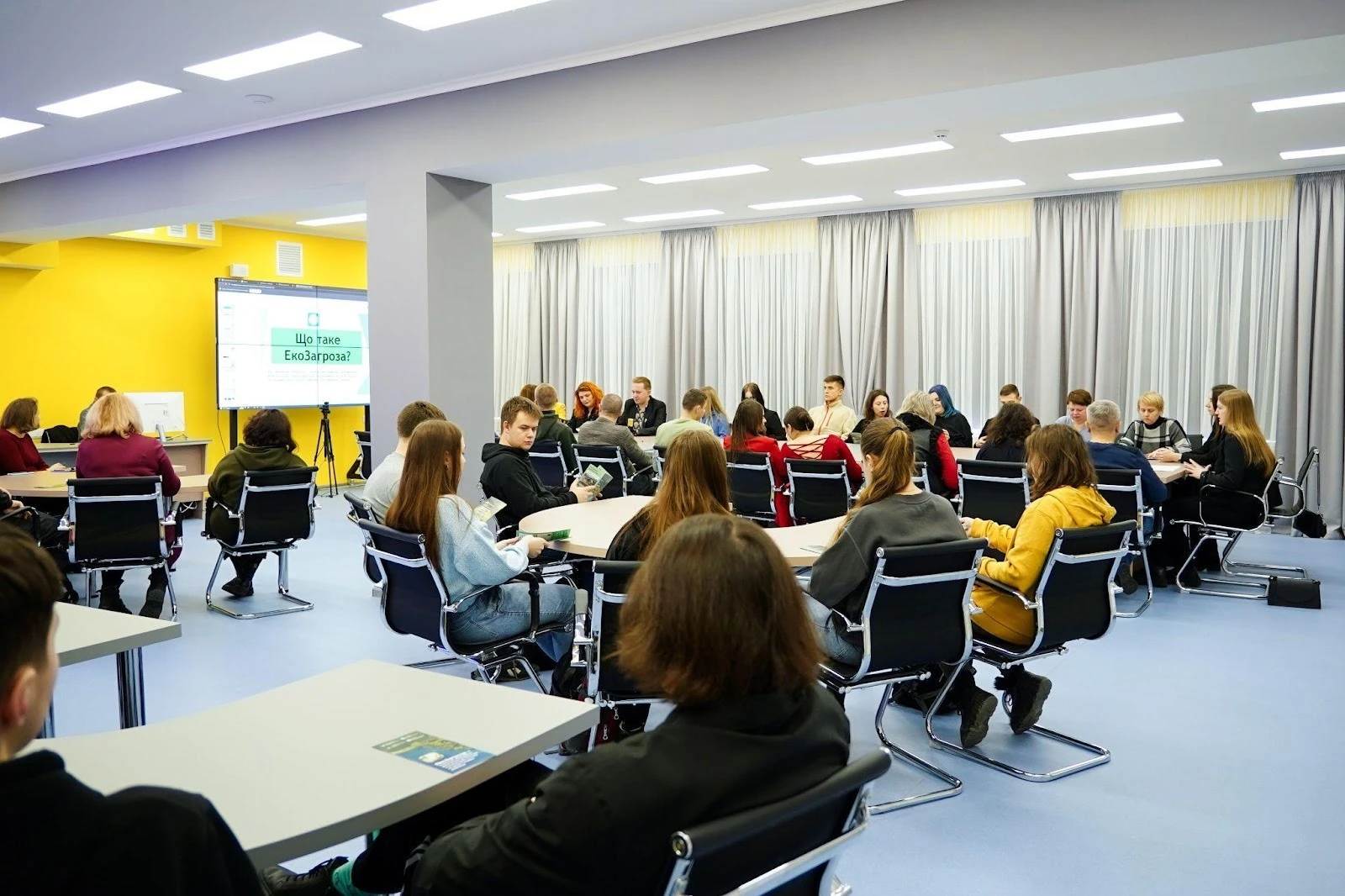 студенти спеціальності «Екологія та навколишнє середовище» Житомирська політехніка студенти спеціальності «Екологія та навколишнє середовище» Житомирська політехніка