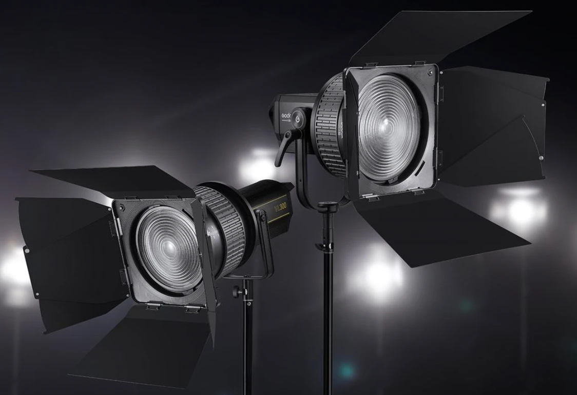 Godox RGB свет LC500R TL60 M1 — для клипов, рекламы и творческих проектов