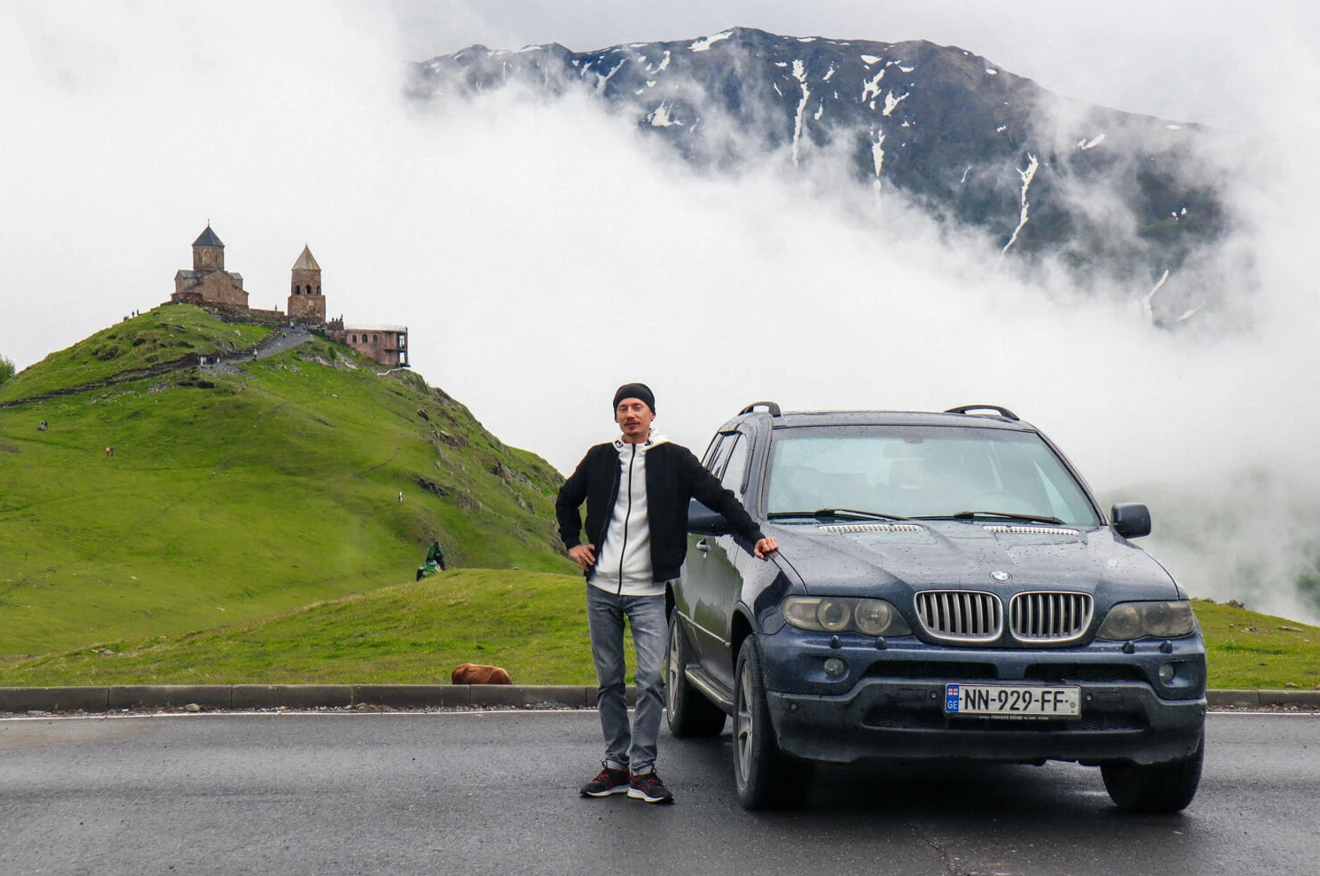 Трансфер авто в Грузии поездка водитель комфортный транспорт