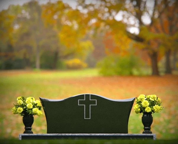 Etched in Eternity: How Companion Monuments Honor Lifelong Relationships 3 69e0d0ffd2c2d.webp