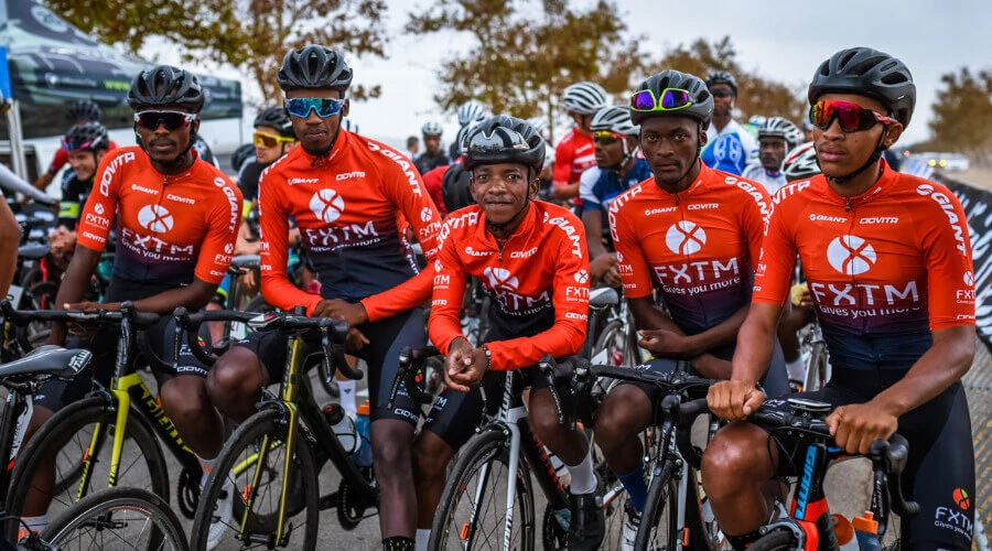 FXTM и Velokhaya Cycling Team