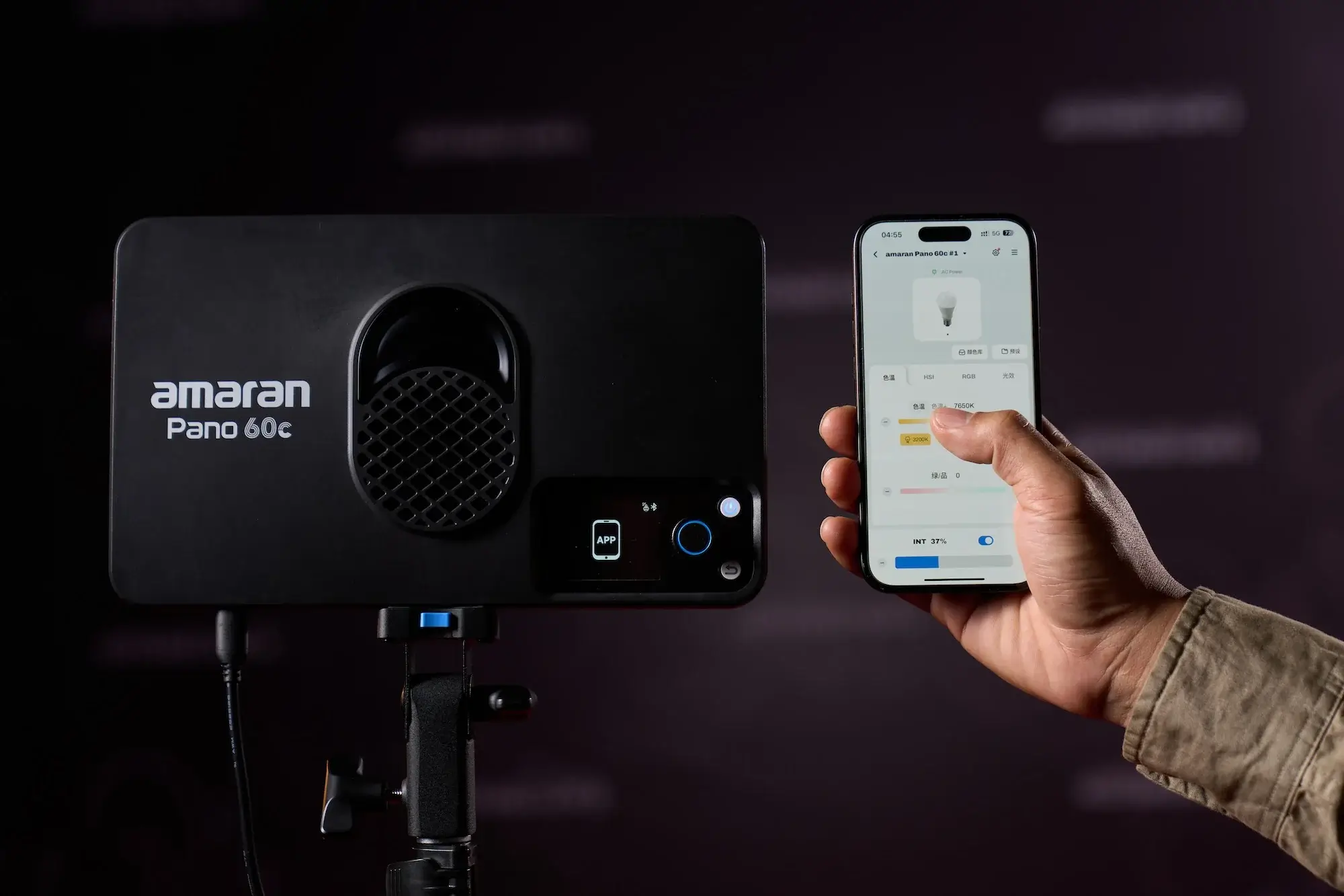 Управление Amaran Pano 60c через мобильное приложение Sidus Link на смартфоне