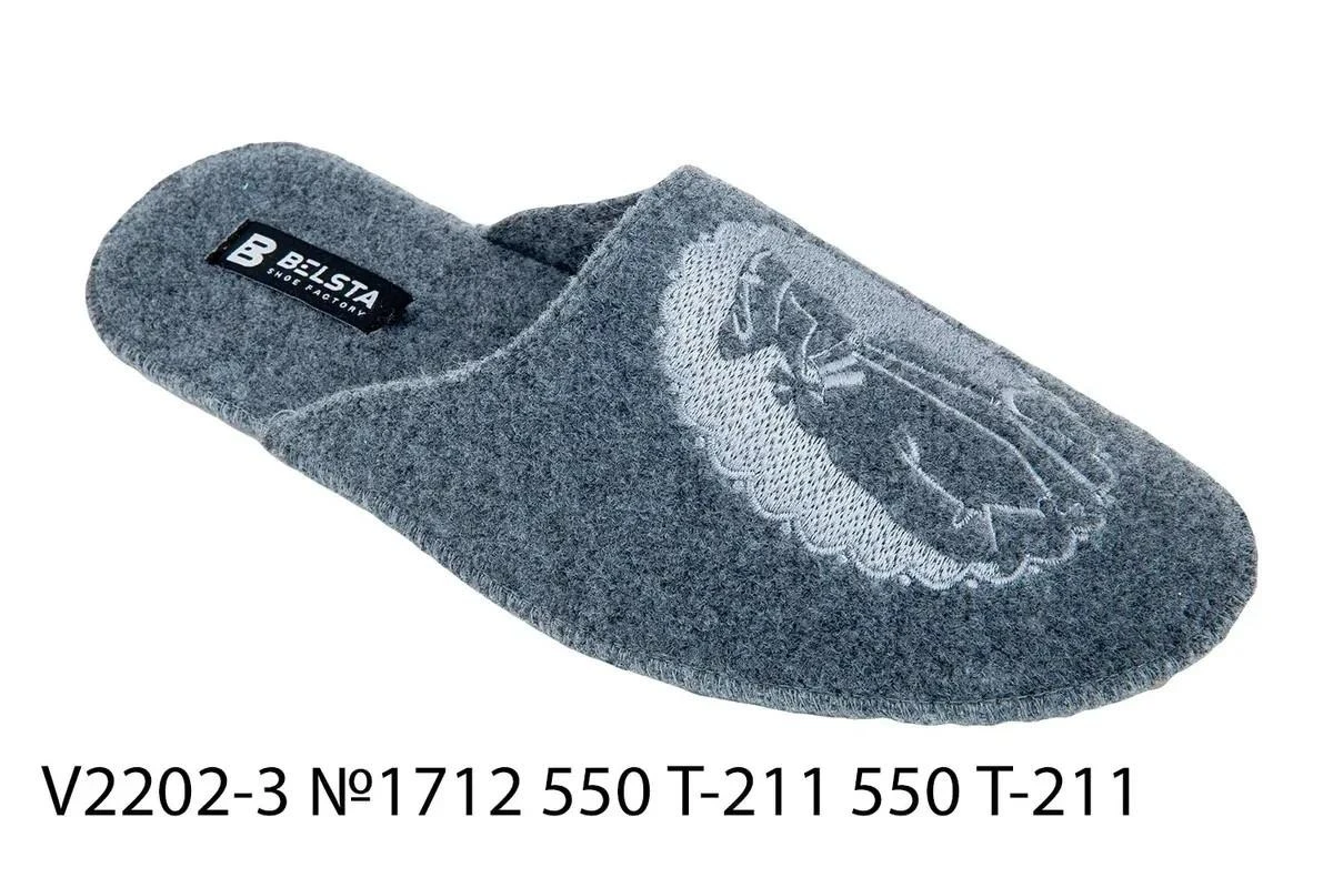 BELSTA men’s closed-toe slippers made from Italian felt with embroidery BELSTA men’s closed-toe slippers made from Italian felt with embroidery