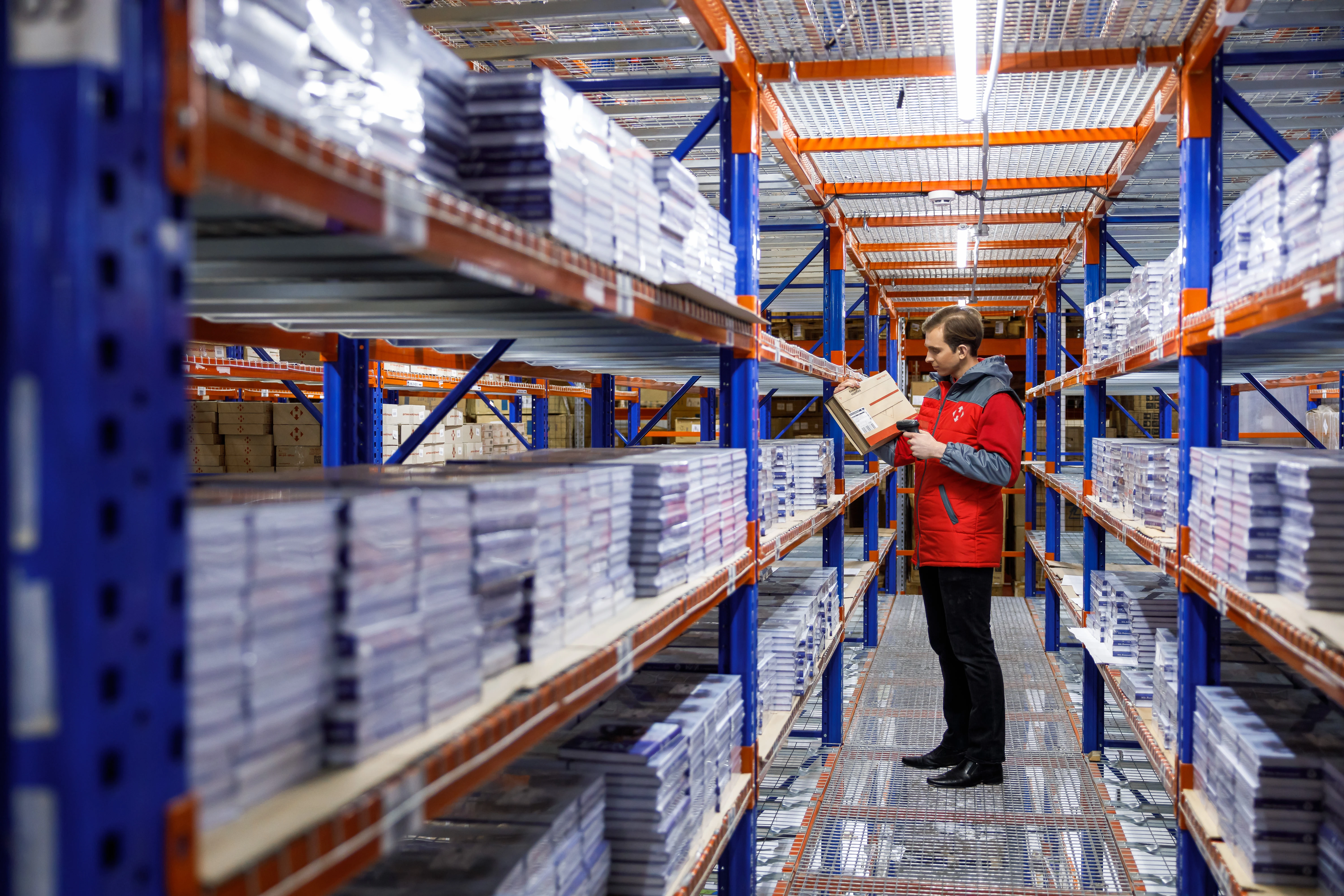 заказать bluetti с доставкой в украину, np shopping, электростанции bluetti, солнечные генераторы, инверторы lifepo4, форвардинг новая почта