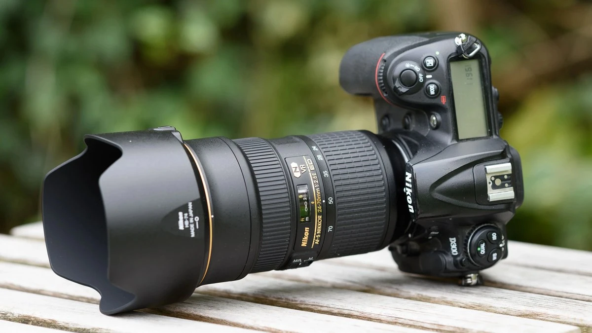 Sigma 24-70mm f/2.8 DG HSM Art для Nikon F: репортажний зум на D850 і D780