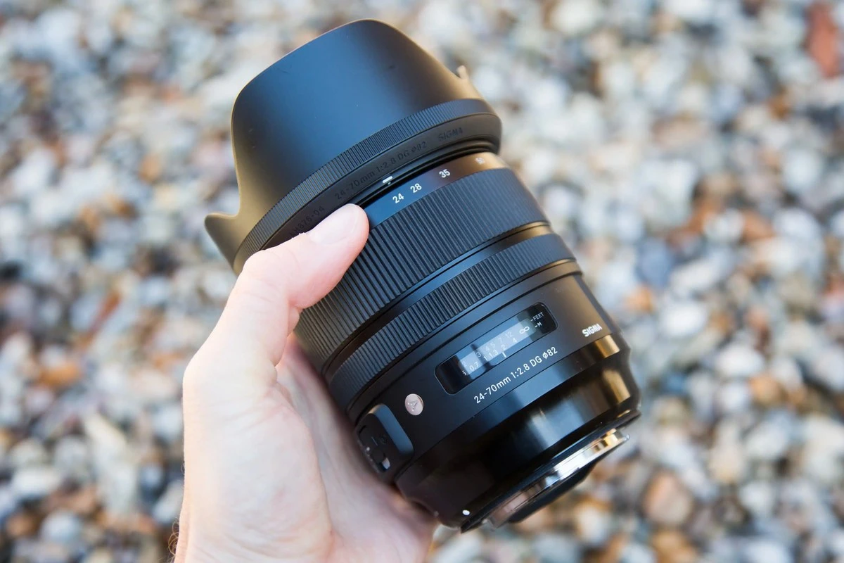 Sigma 24-70mm f/2.8 DG HSM Art для Nikon F: репортажний зум на D850 і D780