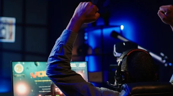 The user confirms a winning bet placed online using betting software